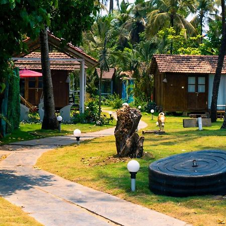 Village Susegat Beach Resort Морджим Екстер'єр фото
