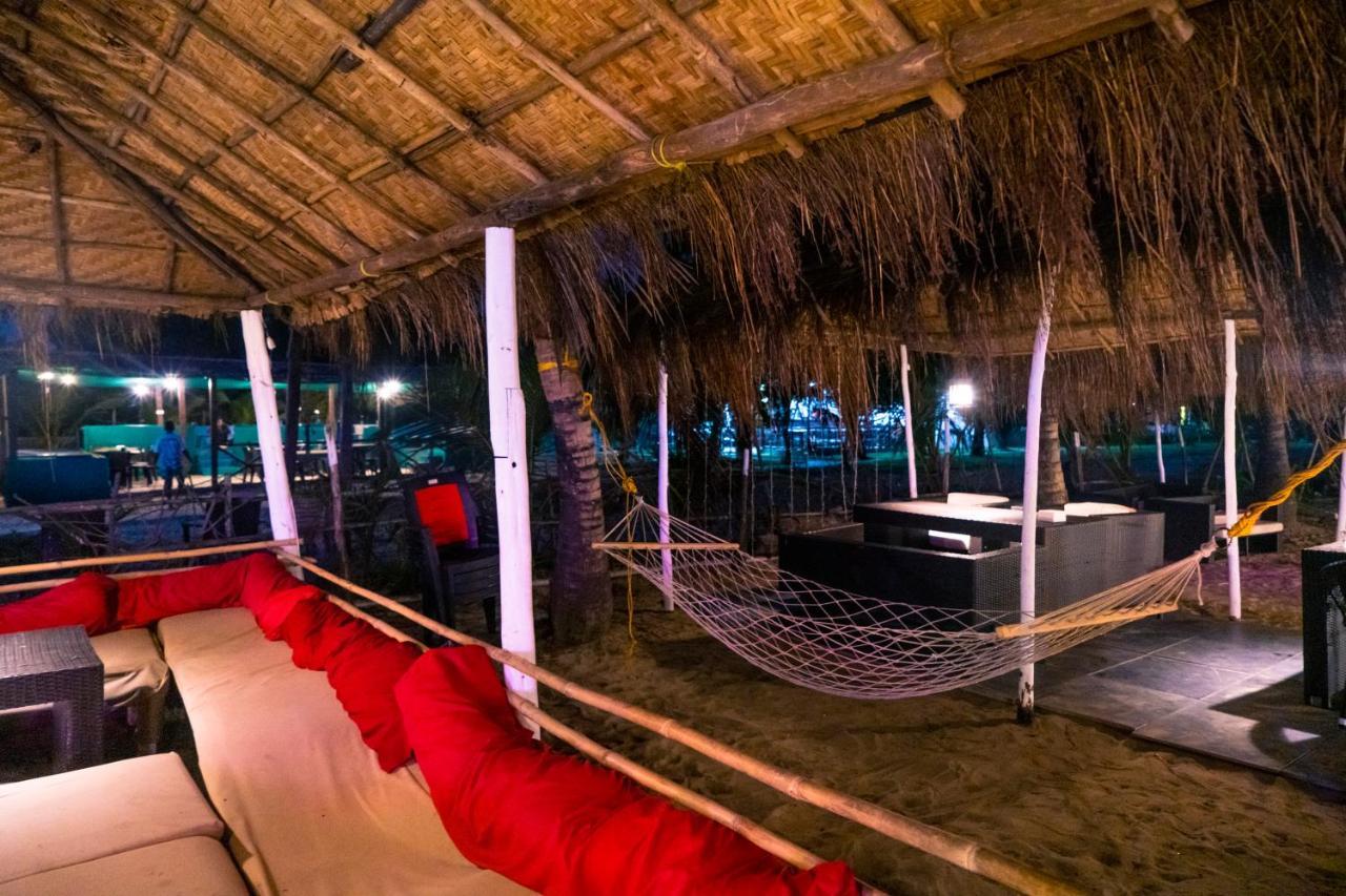 Village Susegat Beach Resort Морджим Екстер'єр фото